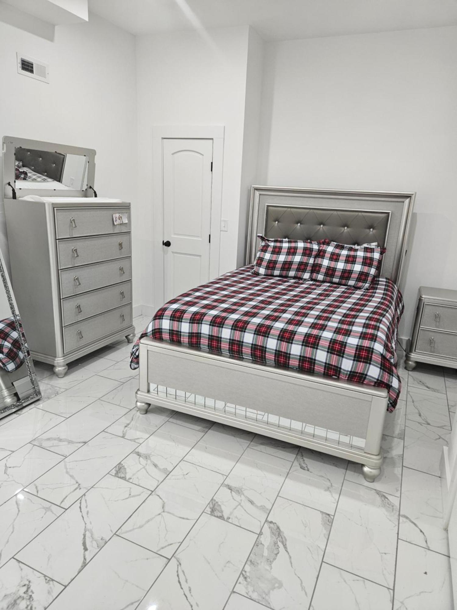 Home Away From Home Leicester Esterno foto